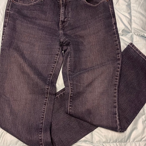 Levi’s 505 straight size 12 mid rise. - Picture 2 of 3